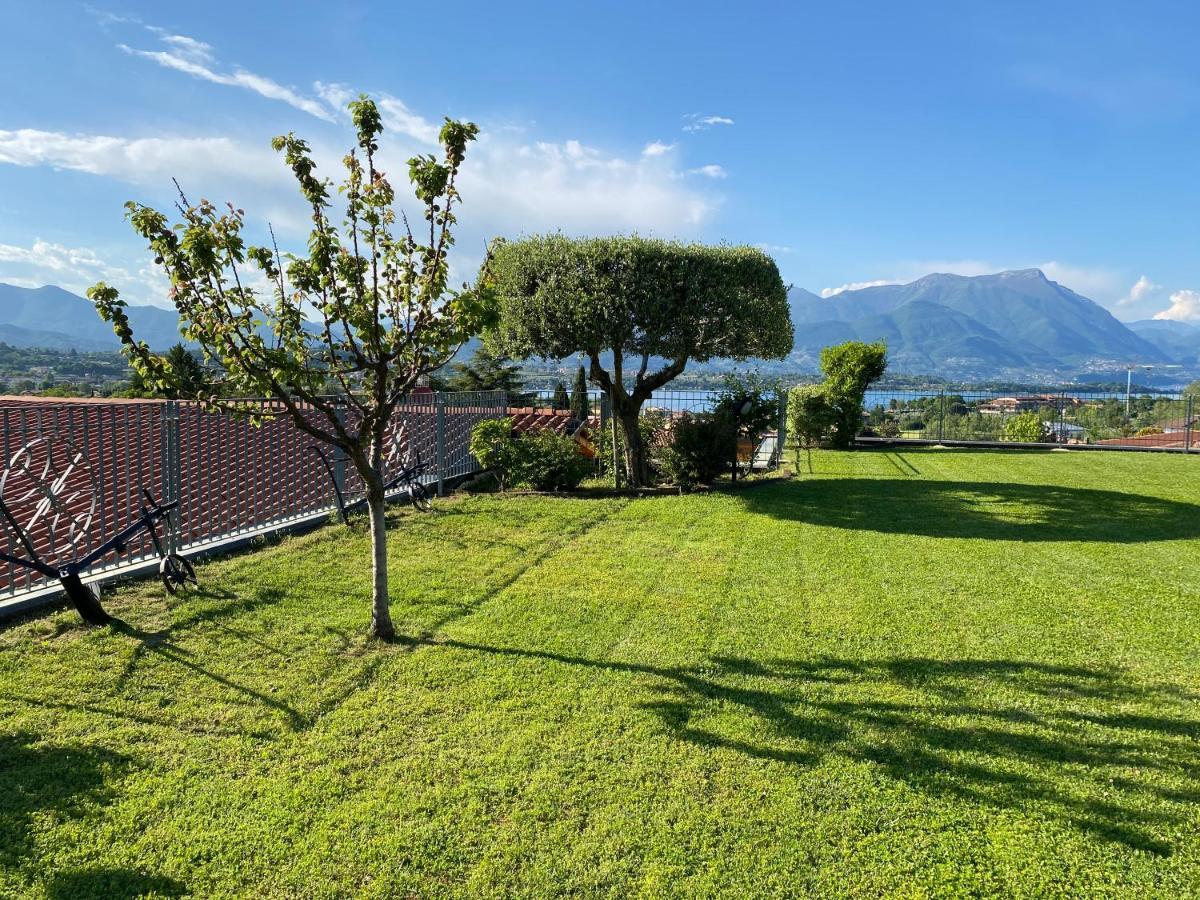 Flowers & Garden Apartment Con Vista Lago Manerba del Garda Eksteriør bilde